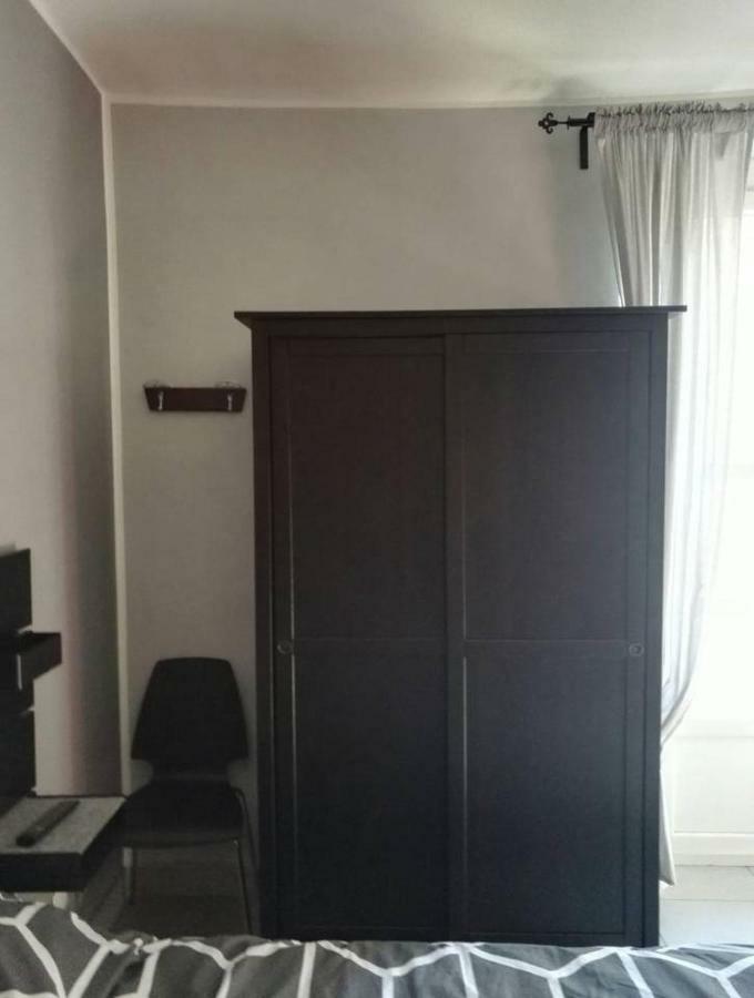 Cinecasa Di Andrea E Cristina Apartment Turin Ngoại thất bức ảnh